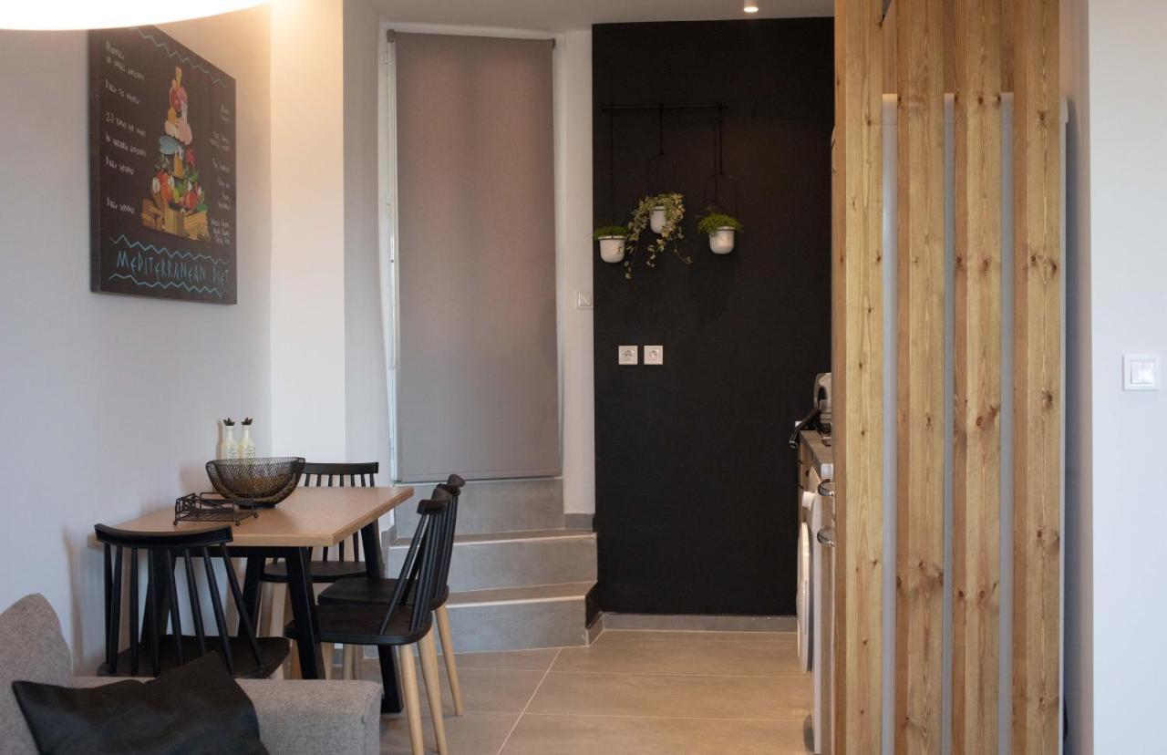 Live The Local Life , Old Town Kos Apartamento Exterior foto